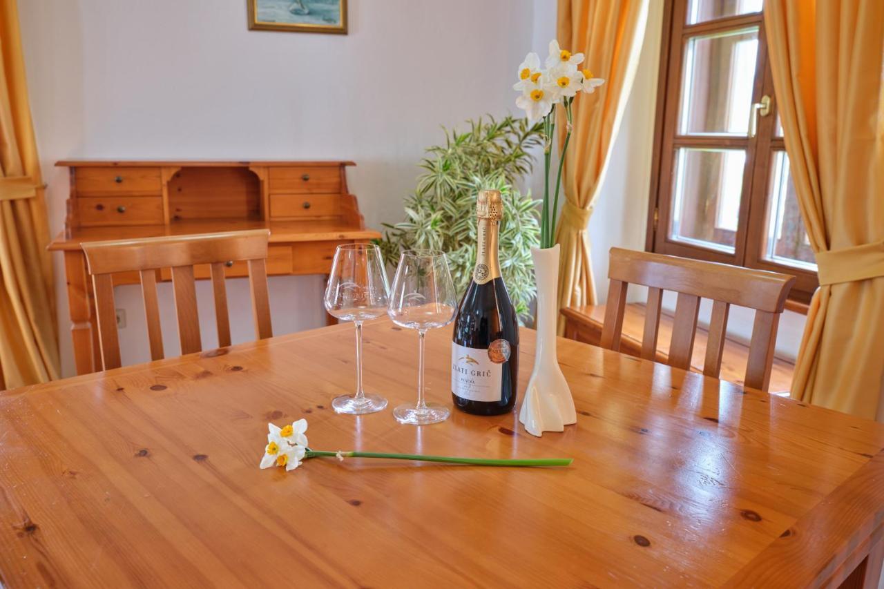 Wine Grower'S Mansion Zlati Gric Apartment Slovenske Konjice Екстериор снимка